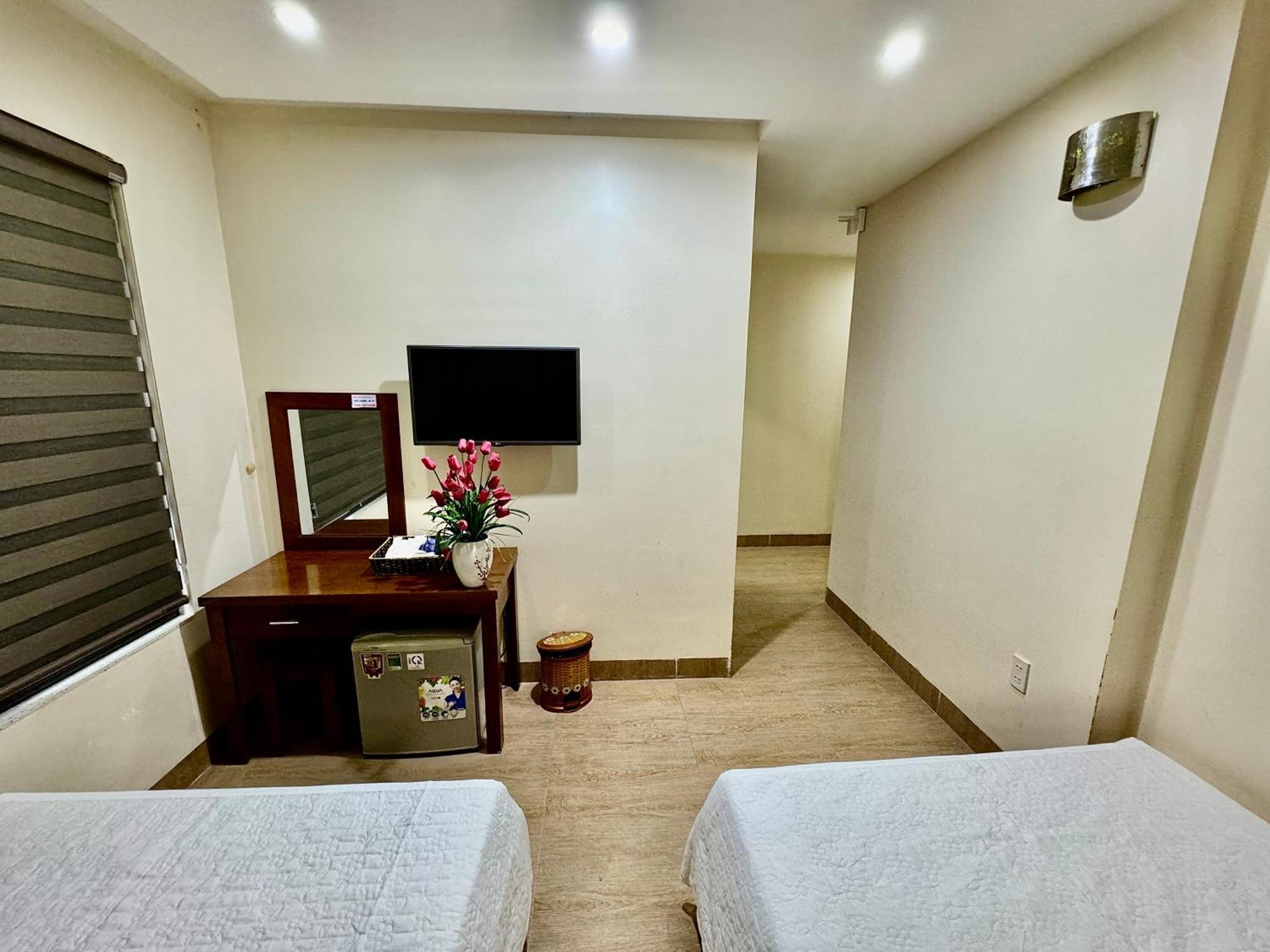 Thang Long Hotel Chan Chau Exterior photo
