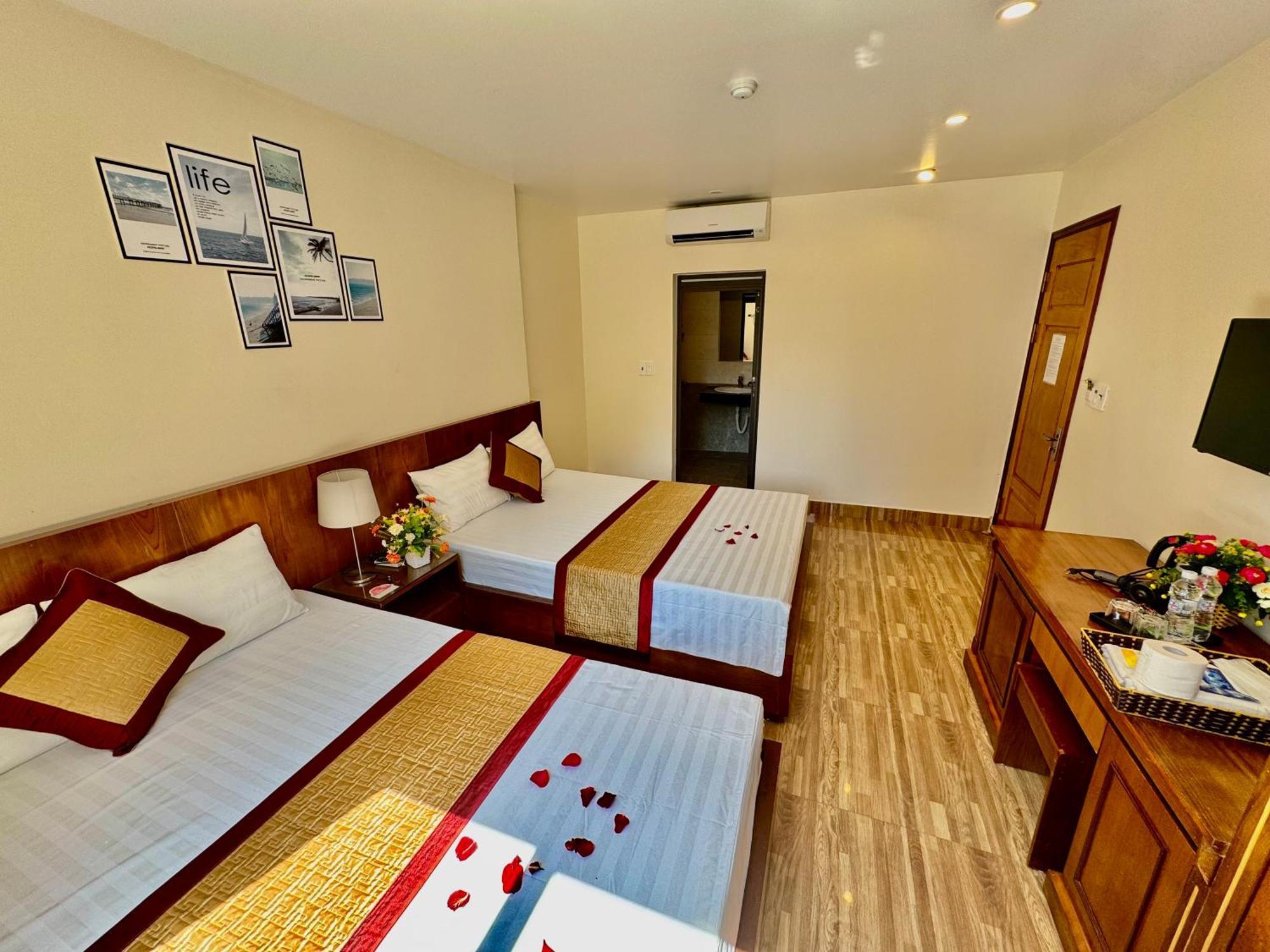 Thang Long Hotel Chan Chau Exterior photo